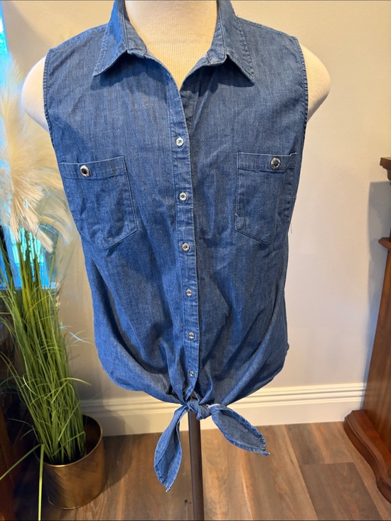 Anne Klein Tops - Anne Klein Sleeveless Tie-Front Denim Shirt - Blue